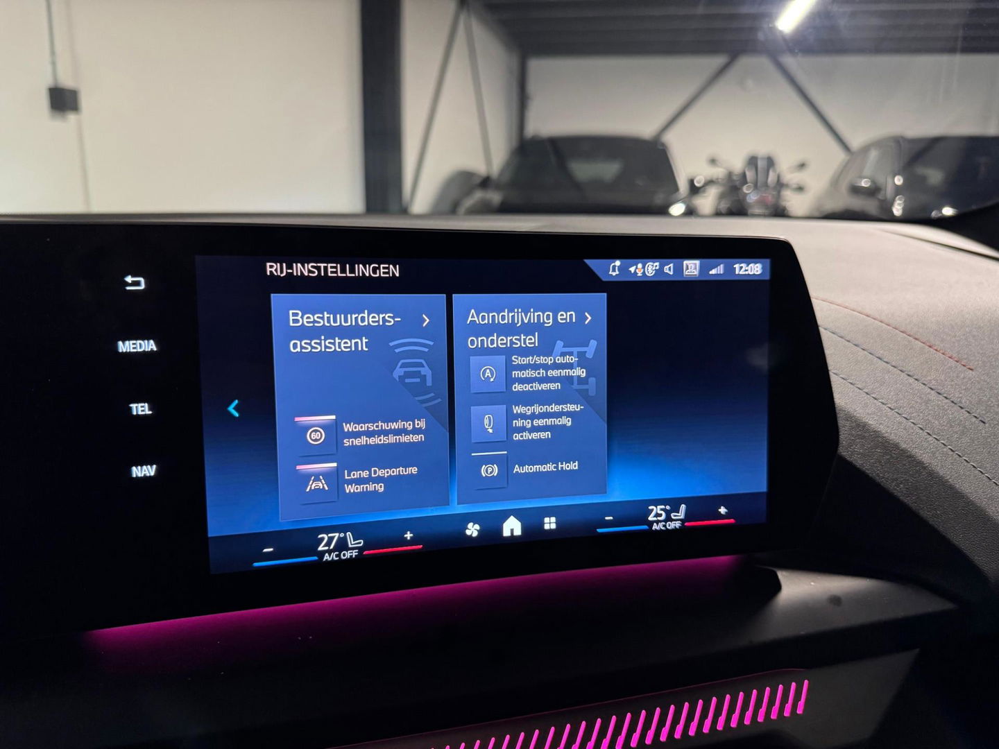 BMW 1-serie 120 M Sport Design Edition PANO KEYLESS CAM