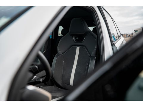 Škoda Kodiaq 1.5 TSI PHEV Sportline Business | PANO | TREKHAAK | LIGHT & VIEW