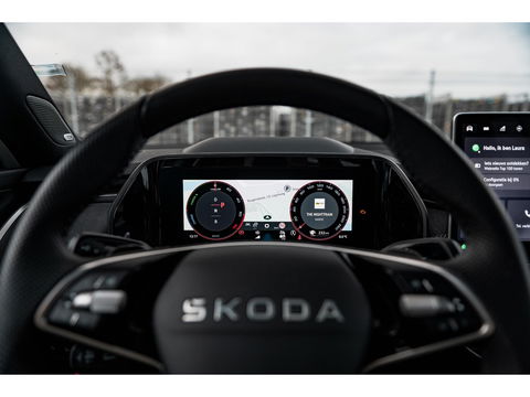 Škoda Kodiaq 1.5 TSI PHEV Sportline Business | PANO | TREKHAAK | LIGHT & VIEW