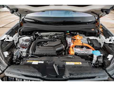 Škoda Kodiaq 1.5 TSI PHEV Sportline Business | PANO | TREKHAAK | LIGHT & VIEW