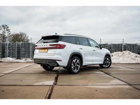 Škoda Kodiaq 1.5 TSI PHEV Sportline Business | PANO | TREKHAAK | LIGHT & VIEW