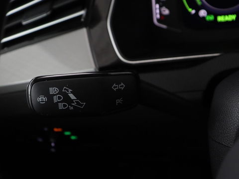 Volkswagen Passat 1.4 TSI PHEV GTE | Stoelverwarming | Virtual Cockpit | Adaptive cruise | Massage | Matrix LED | Camera | Memory | Carplay | Navigatie | Plug In
