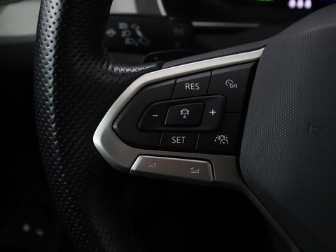 Volkswagen Passat 1.4 TSI PHEV GTE | Stoelverwarming | Virtual Cockpit | Adaptive cruise | Massage | Matrix LED | Camera | Memory | Carplay | Navigatie | Plug In