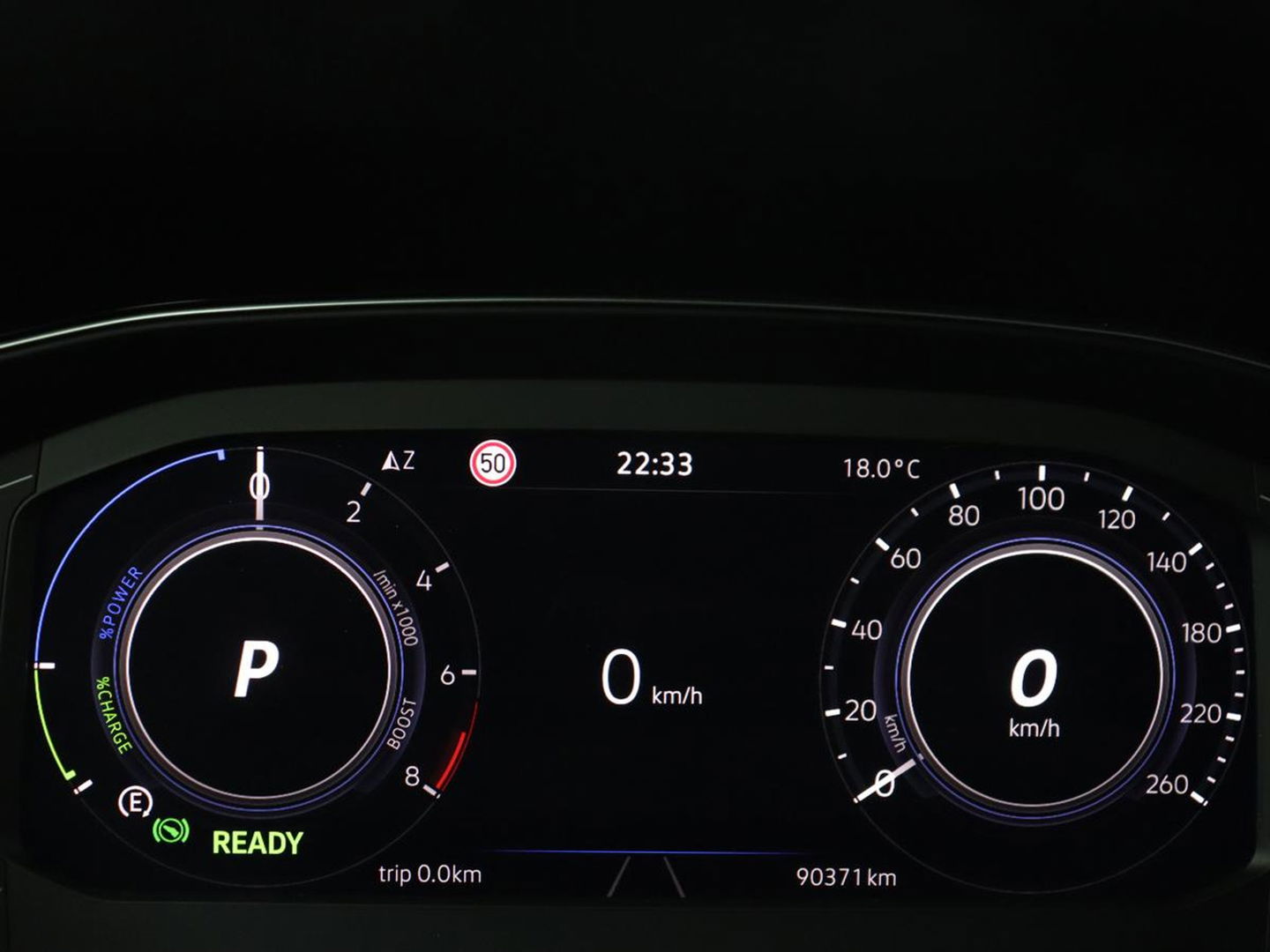 Volkswagen Passat 1.4 TSI PHEV GTE | Stoelverwarming | Virtual Cockpit | Adaptive cruise | Massage | Matrix LED | Camera | Memory | Carplay | Navigatie | Plug In
