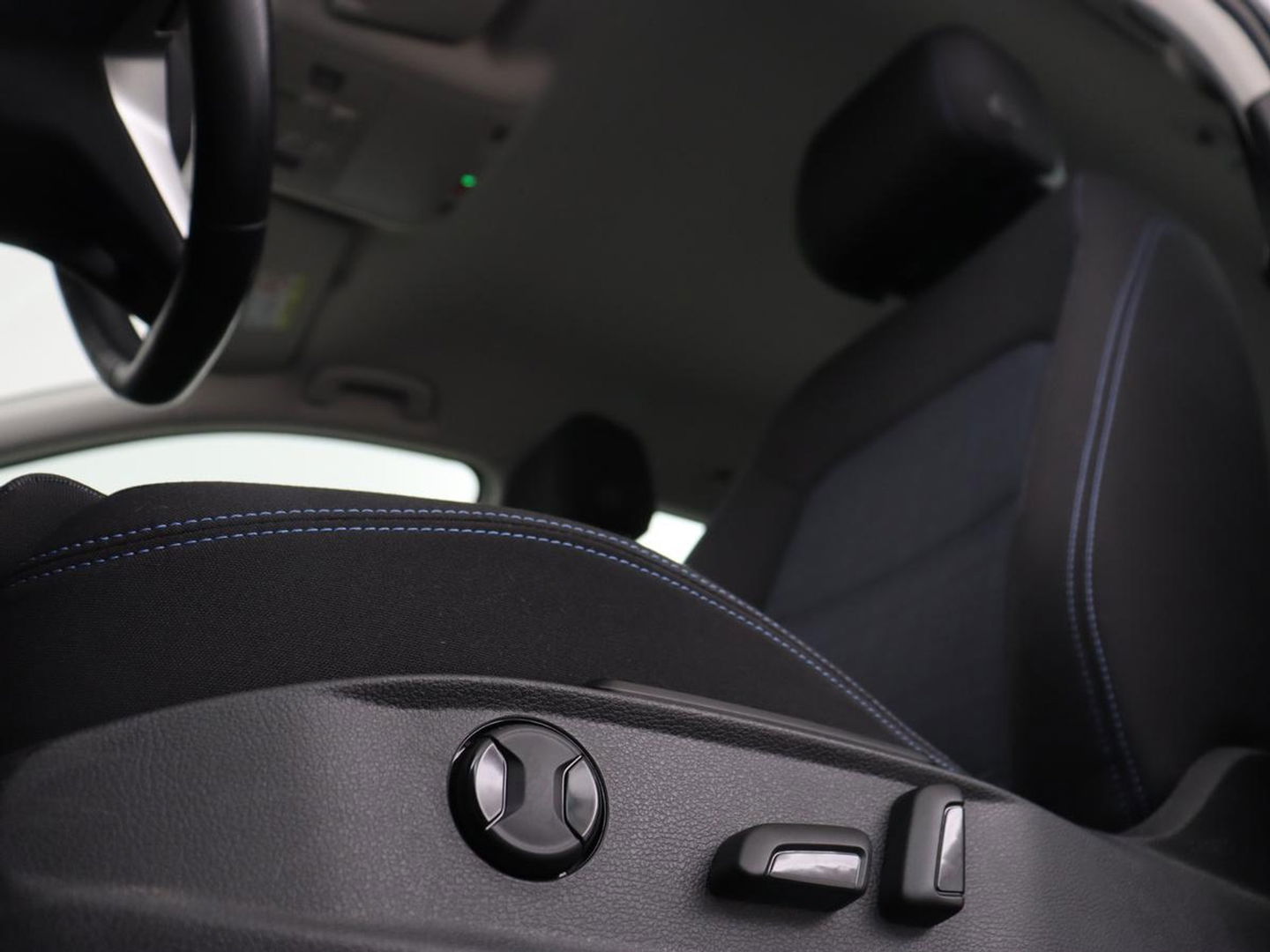 Volkswagen Passat 1.4 TSI PHEV GTE | Stoelverwarming | Virtual Cockpit | Adaptive cruise | Massage | Matrix LED | Camera | Memory | Carplay | Navigatie | Plug In