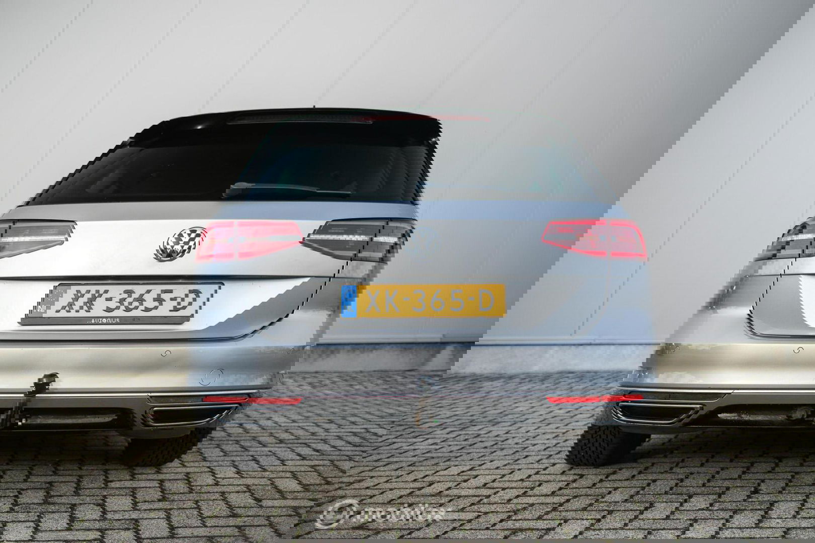 Volkswagen Passat Variant 1.4 TSI ACT Highline Business R | VC | ACC | Camera | Alcantara | Trekhaak | Dealer onderhouden | LED | Rijklaar |