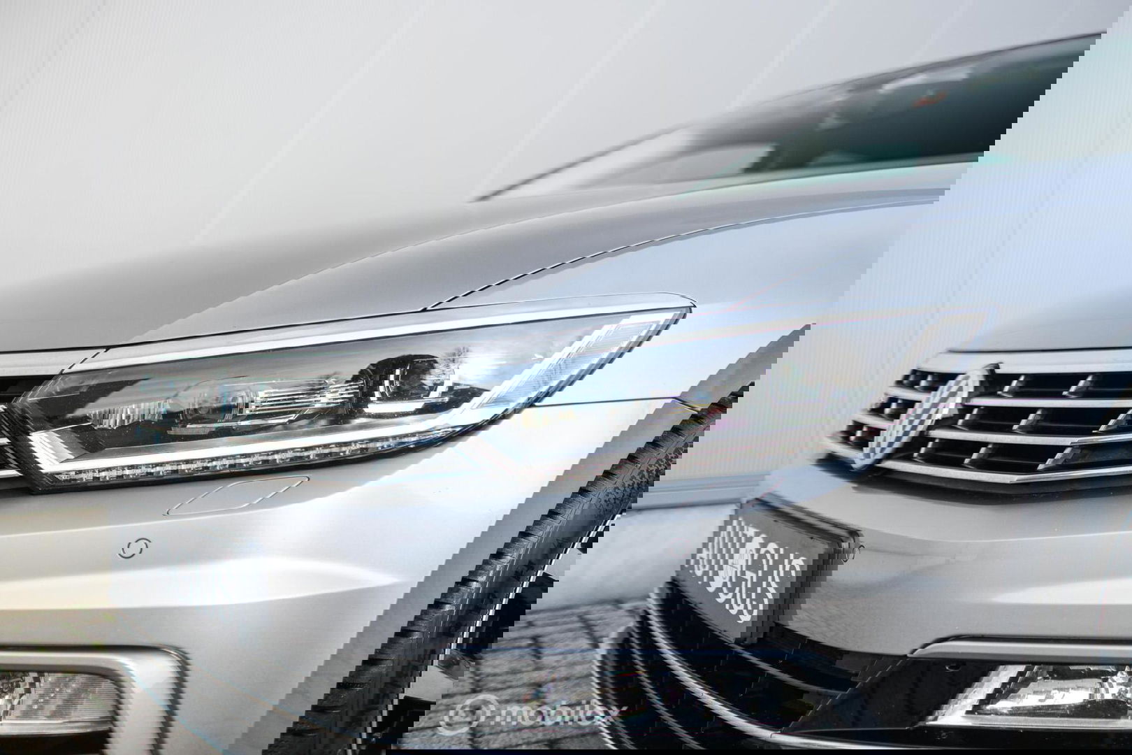 Volkswagen Passat Variant 1.4 TSI ACT Highline Business R | VC | ACC | Camera | Alcantara | Trekhaak | Dealer onderhouden | LED | Rijklaar |