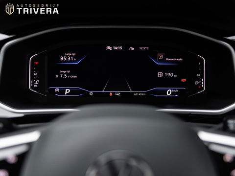 Volkswagen T-Roc 1.5 TSI R-Line I Automaat I PANO I LMV I Volledig dealeronderhouden I 2de eigenaar