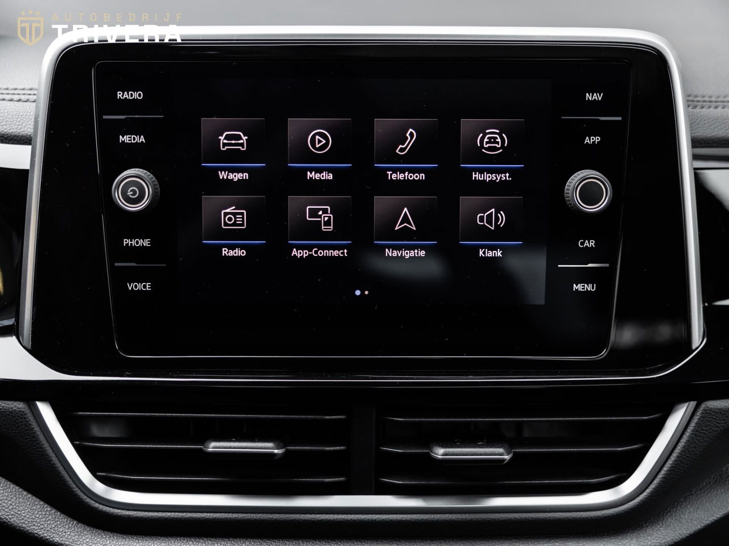 Volkswagen T-Roc 1.5 TSI R-Line I Automaat I PANO I LMV I Volledig dealeronderhouden I 2de eigenaar