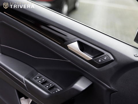 Volkswagen T-Roc 1.5 TSI R-Line I Automaat I PANO I LMV I Volledig dealeronderhouden I 2de eigenaar