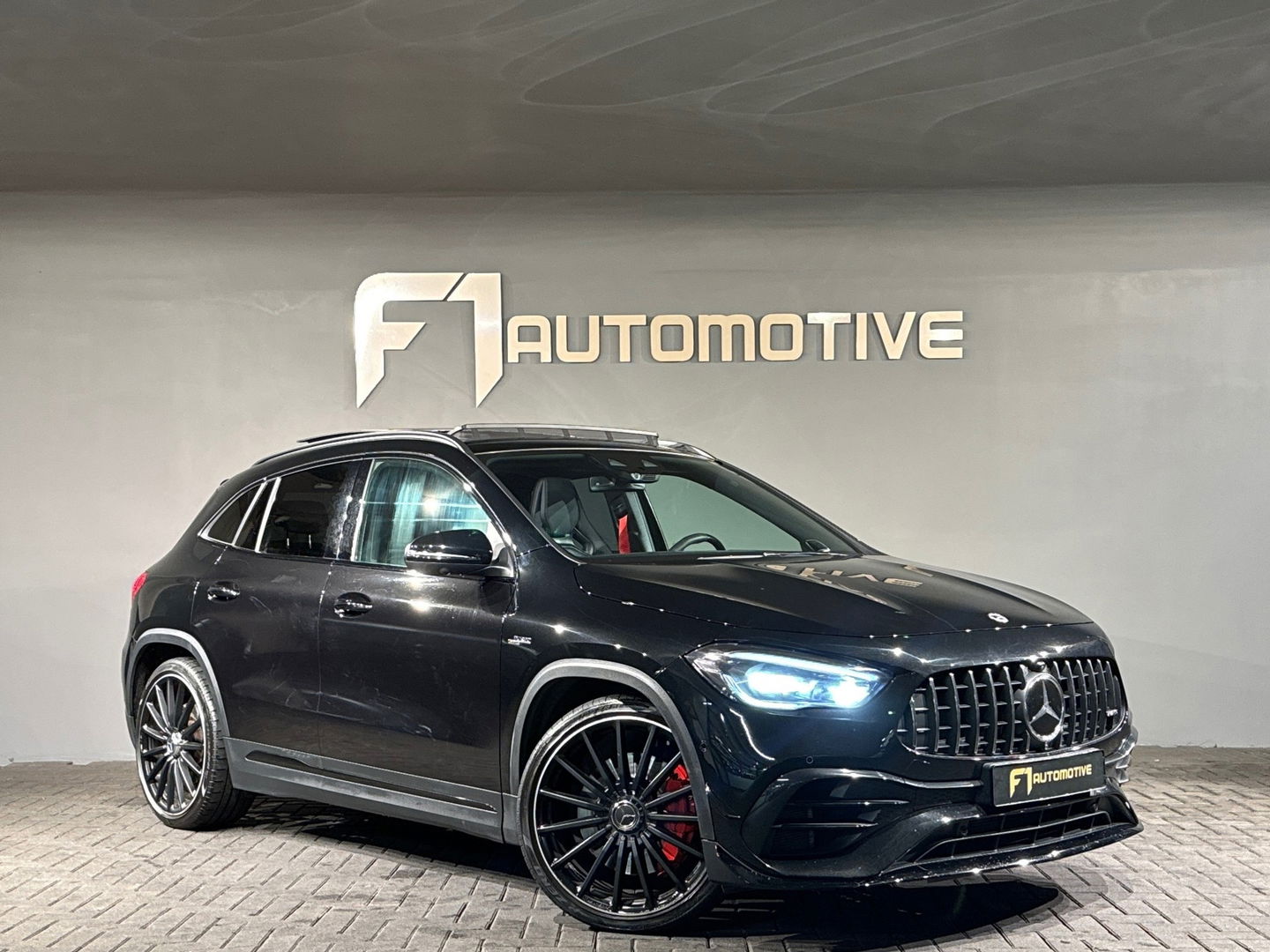 Mercedes-Benz GLA AMG 45 S 4MATIC+ Pano|Memory|Kuip