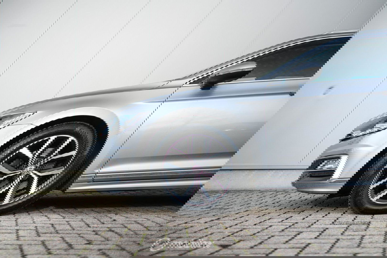 Volkswagen Passat Variant 1.4 TSI ACT Highline Business R | VC | ACC | Camera | Alcantara | Trekhaak | Dealer onderhouden | LED | Rijklaar |