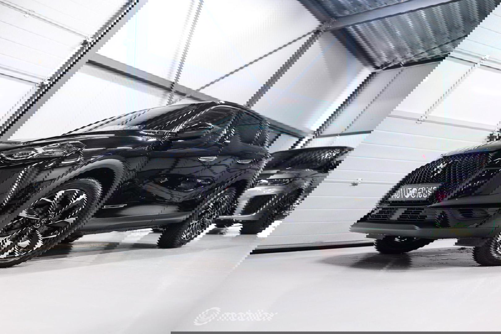 DS DS 3 Crossback 1.2 PureTech Louvre | Unieke uitvoering | Leder | Stoelverwarming | Cruise | Camera 360 | Rijklaarprijs |