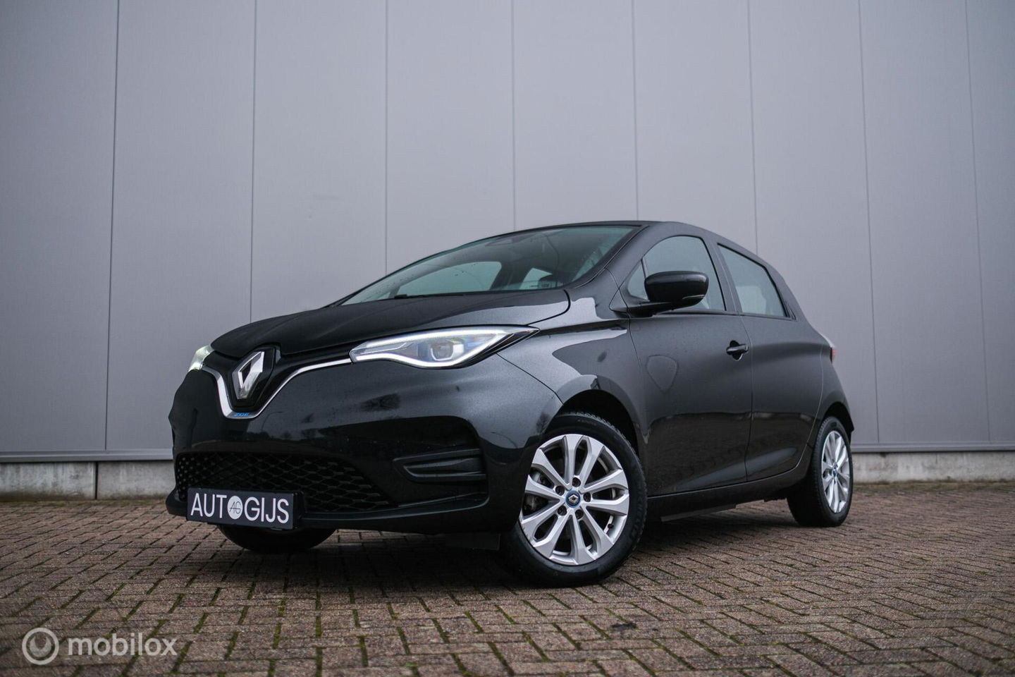 Renault ZOE R110 Life 52 kWh (ex Accu) | Halfleder | Lmv | PDC | Airco | Rijklaarprijs |
