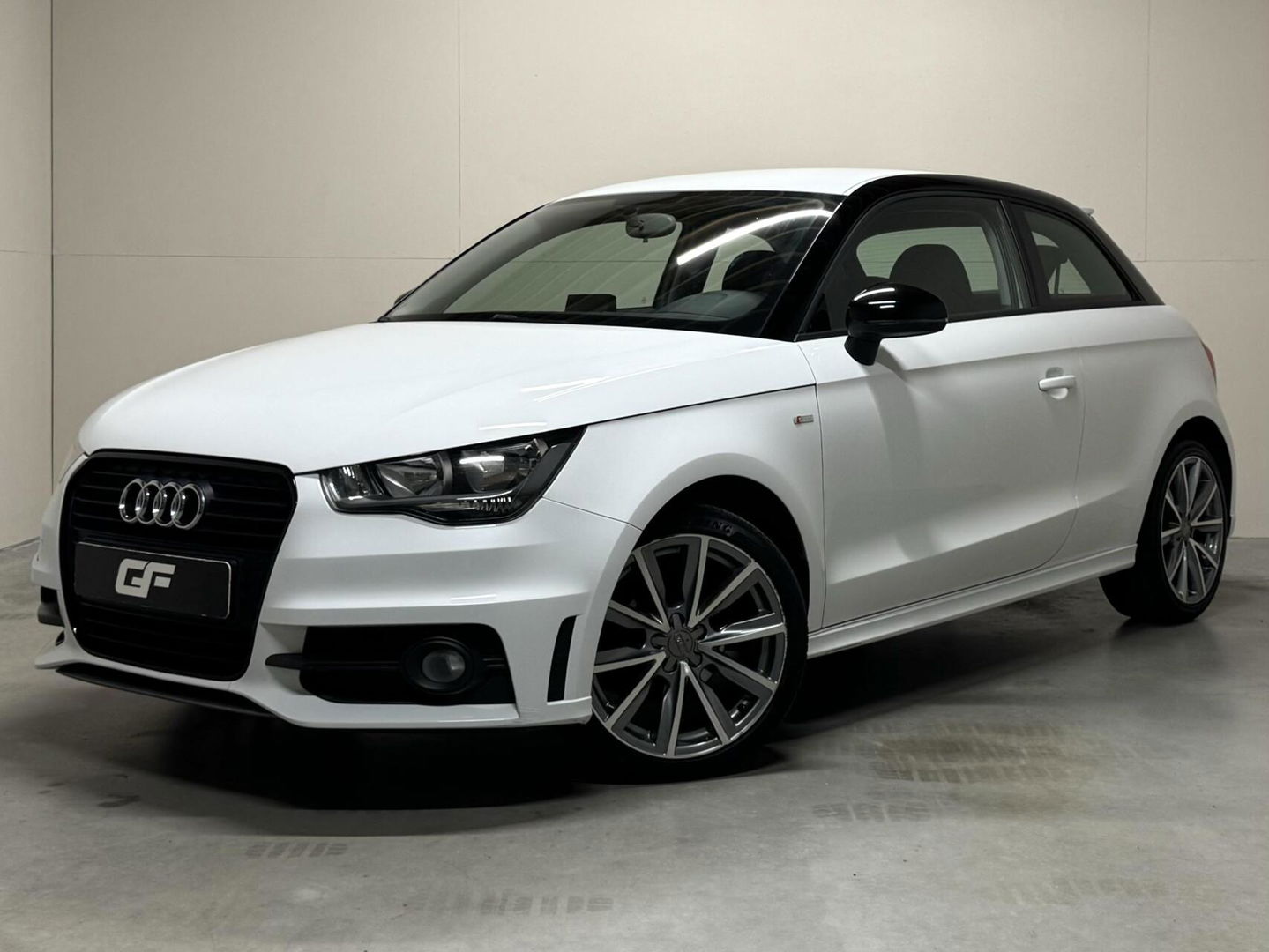 Audi A1 1.2 TFSI S-line Airco Cruise Navi NAP