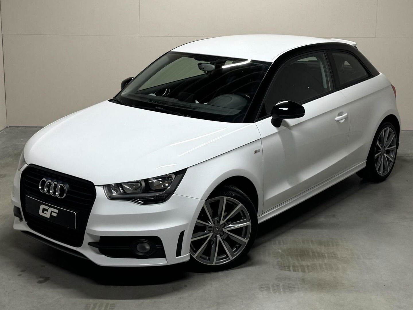 Audi A1 1.2 TFSI S-line Airco Cruise Navi NAP