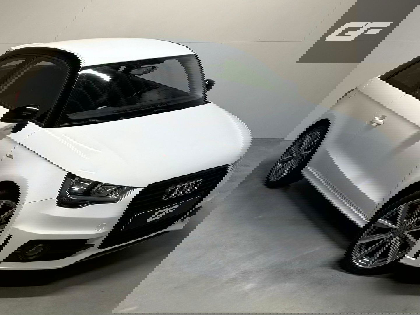 Audi A1 1.2 TFSI S-line Airco Cruise Navi NAP