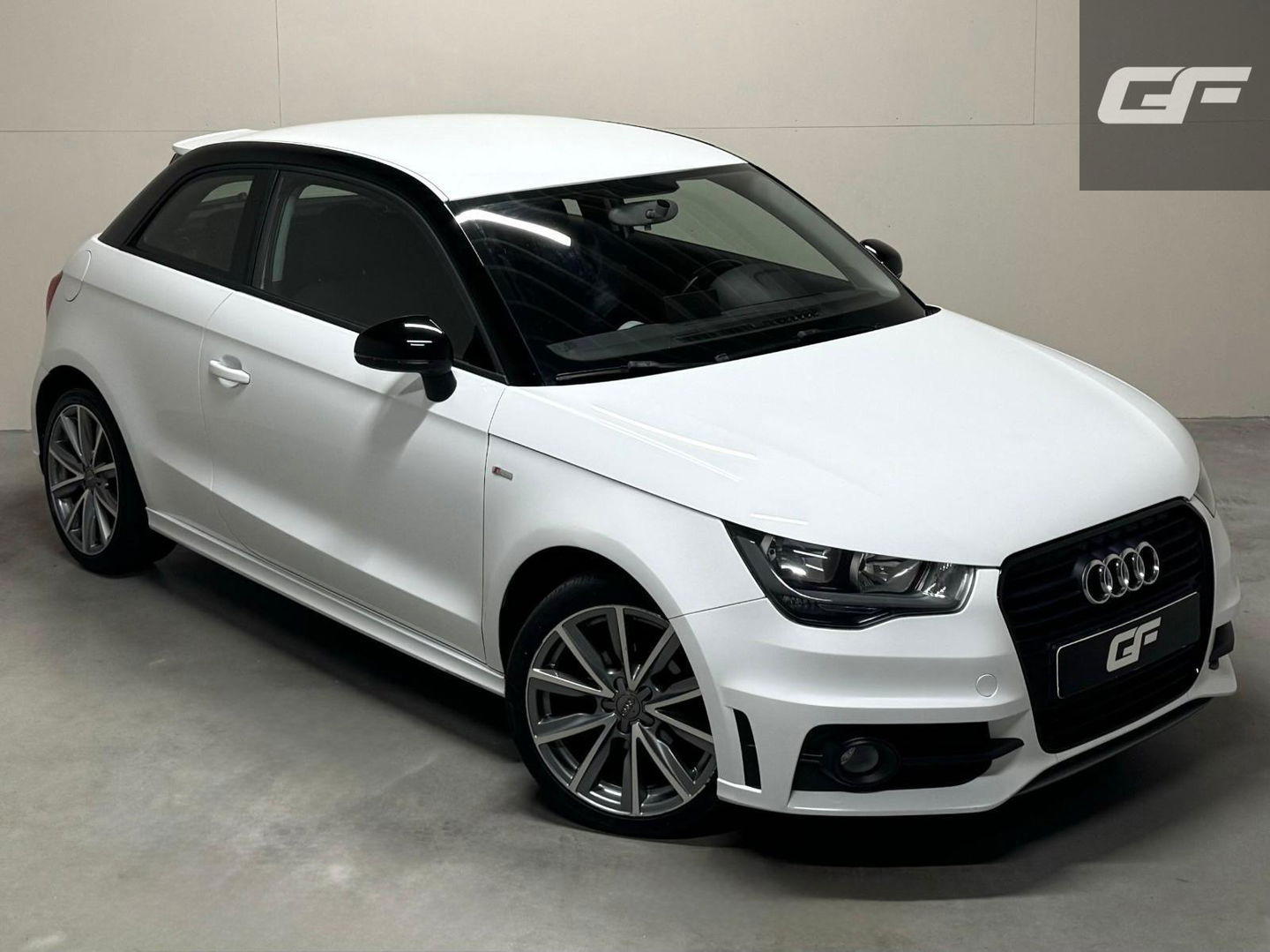 Audi A1 1.2 TFSI S-line Airco Cruise Navi NAP