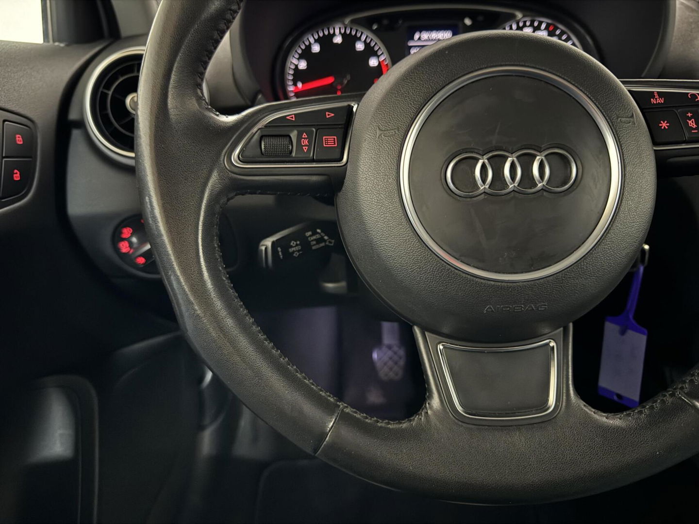 Audi A1 1.2 TFSI S-line Airco Cruise Navi NAP
