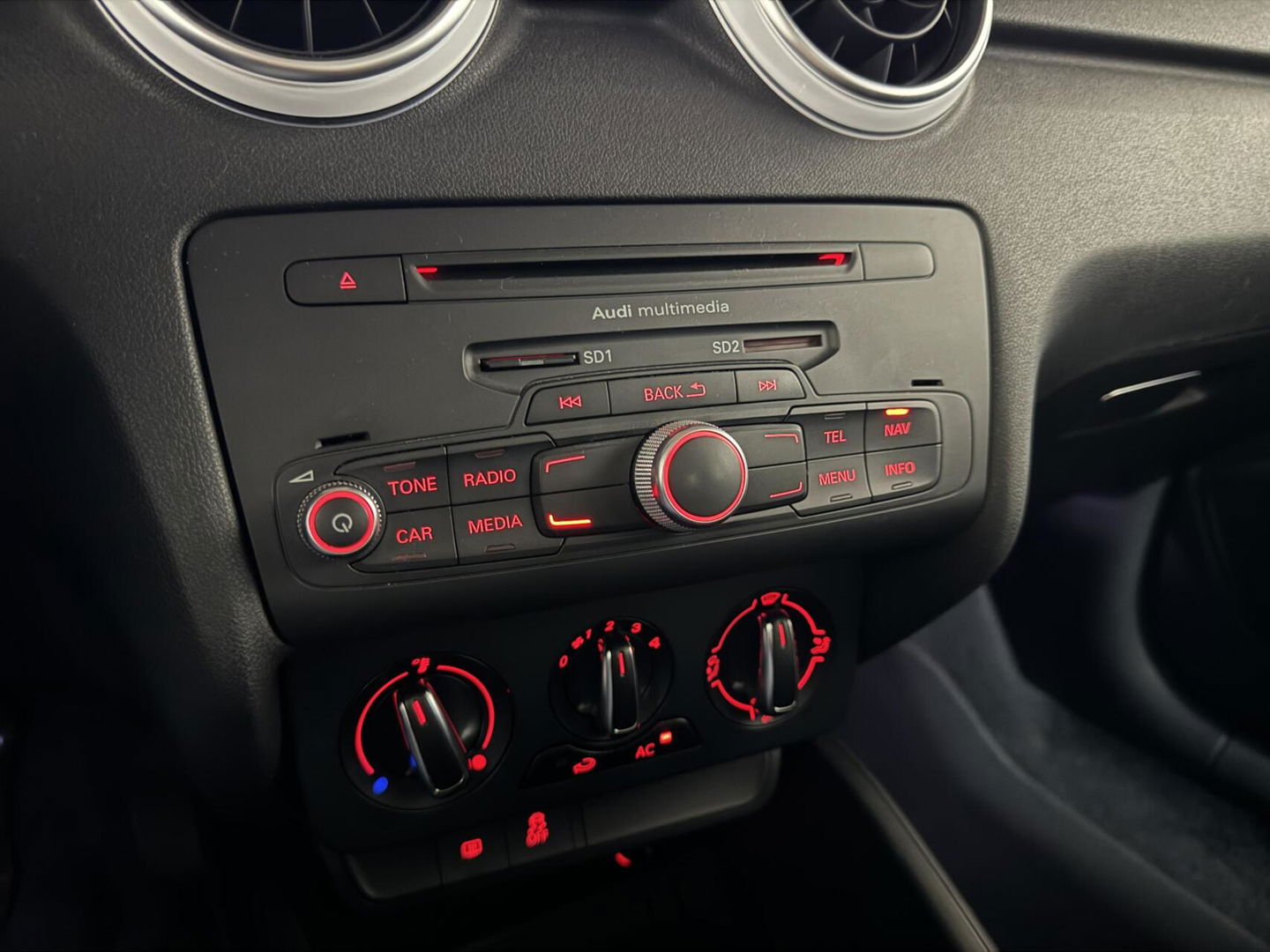 Audi A1 1.2 TFSI S-line Airco Cruise Navi NAP