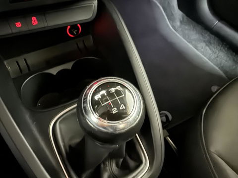 Audi A1 1.2 TFSI S-line Airco Cruise Navi NAP