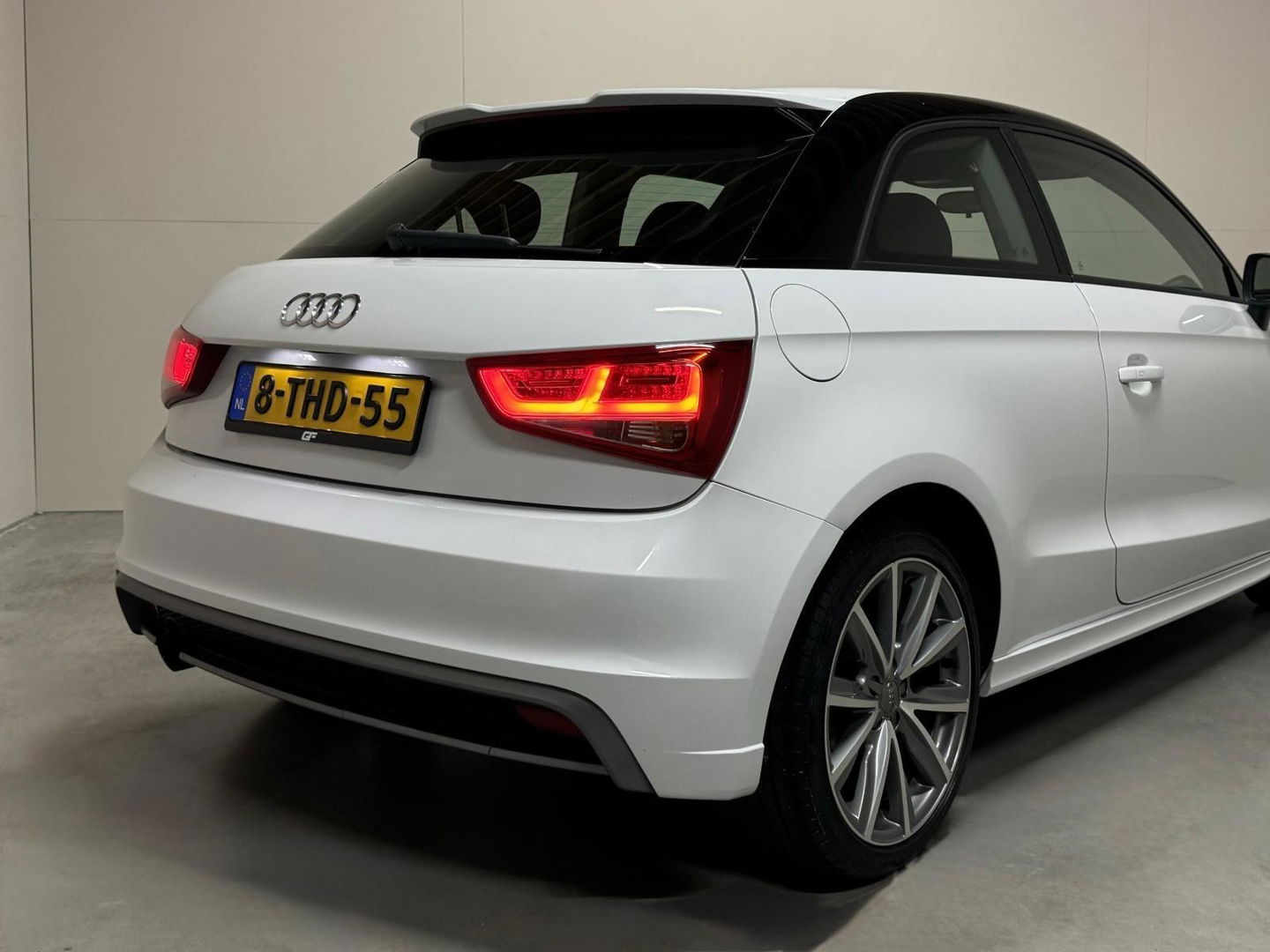 Audi A1 1.2 TFSI S-line Airco Cruise Navi NAP