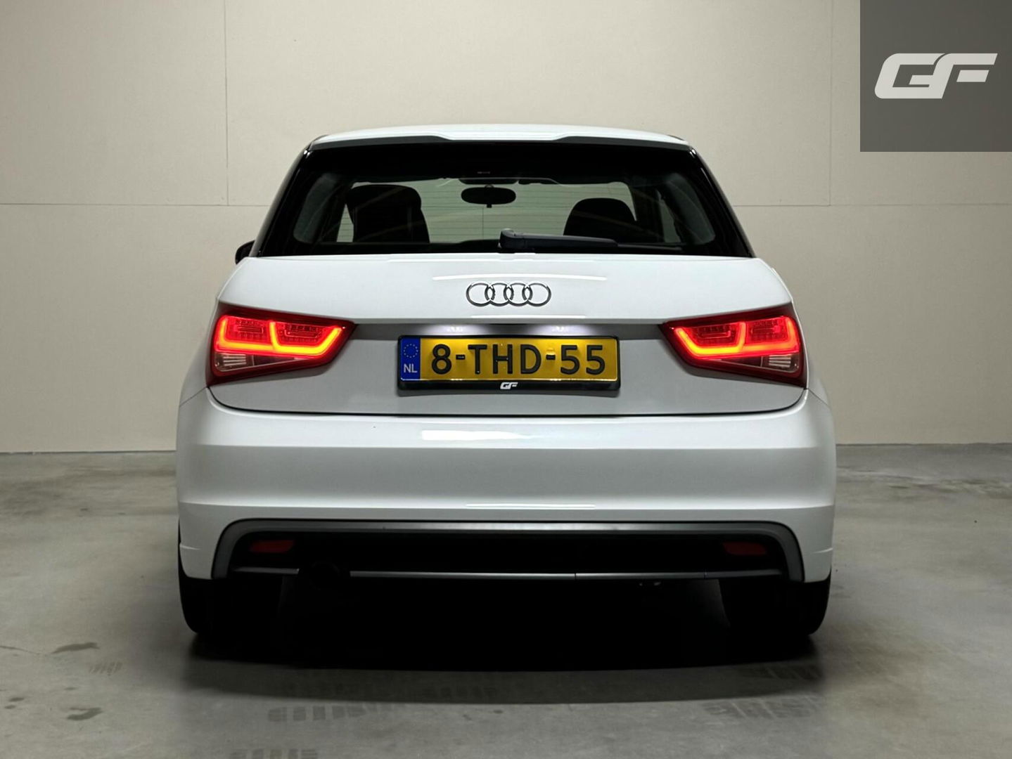 Audi A1 1.2 TFSI S-line Airco Cruise Navi NAP