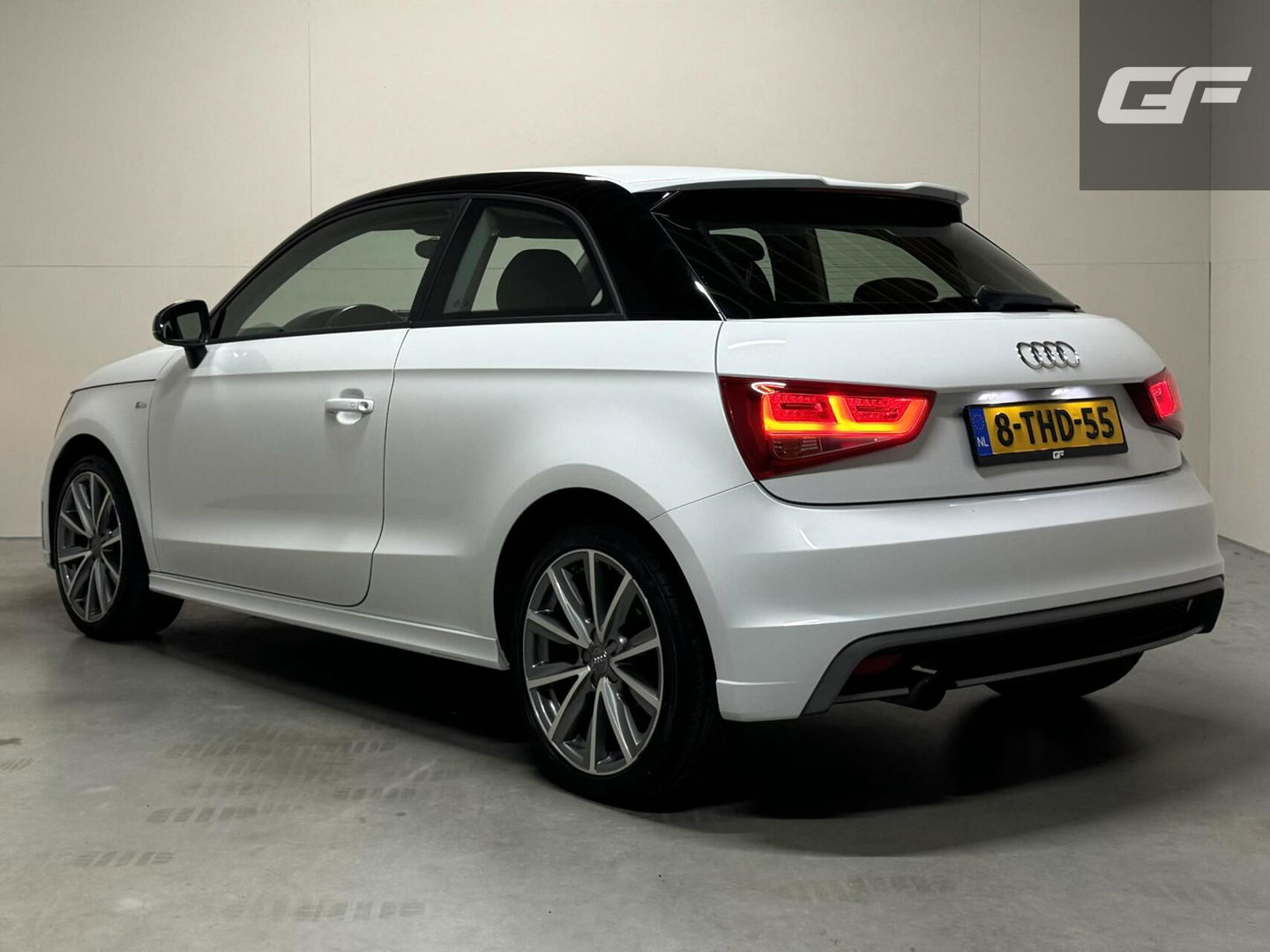 Audi A1 1.2 TFSI S-line Airco Cruise Navi NAP