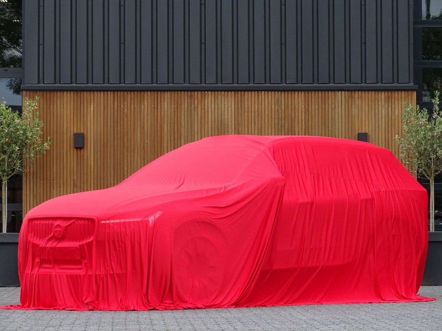 Volvo XC60 T8 408PK AWD / R-Design / LED