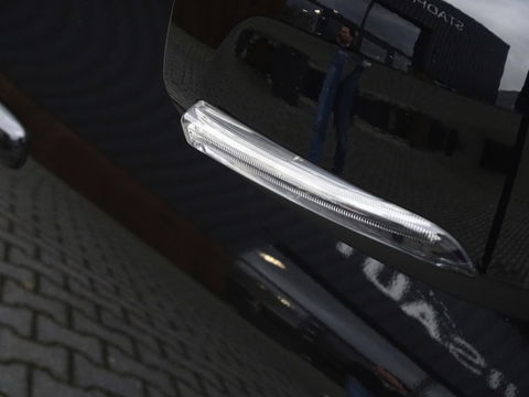 Volvo XC60 T8 392PK automaat AWD / R-Design / 360° *NAP*