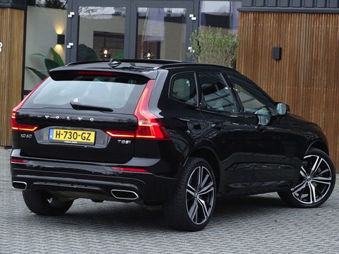Volvo XC60 T8 392PK automaat AWD / R-Design / 360° *NAP*