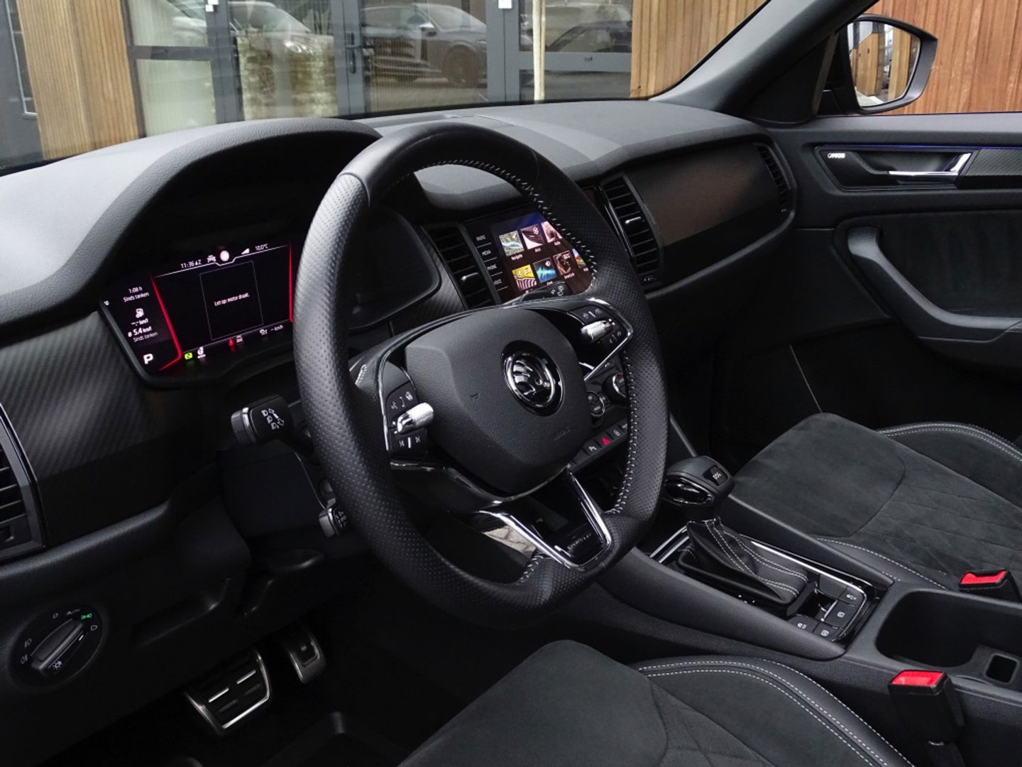 Škoda Kodiaq 1.5 TSI 150PK DSG / Sport B. / 7 pers. / ACC / LED *NAP*