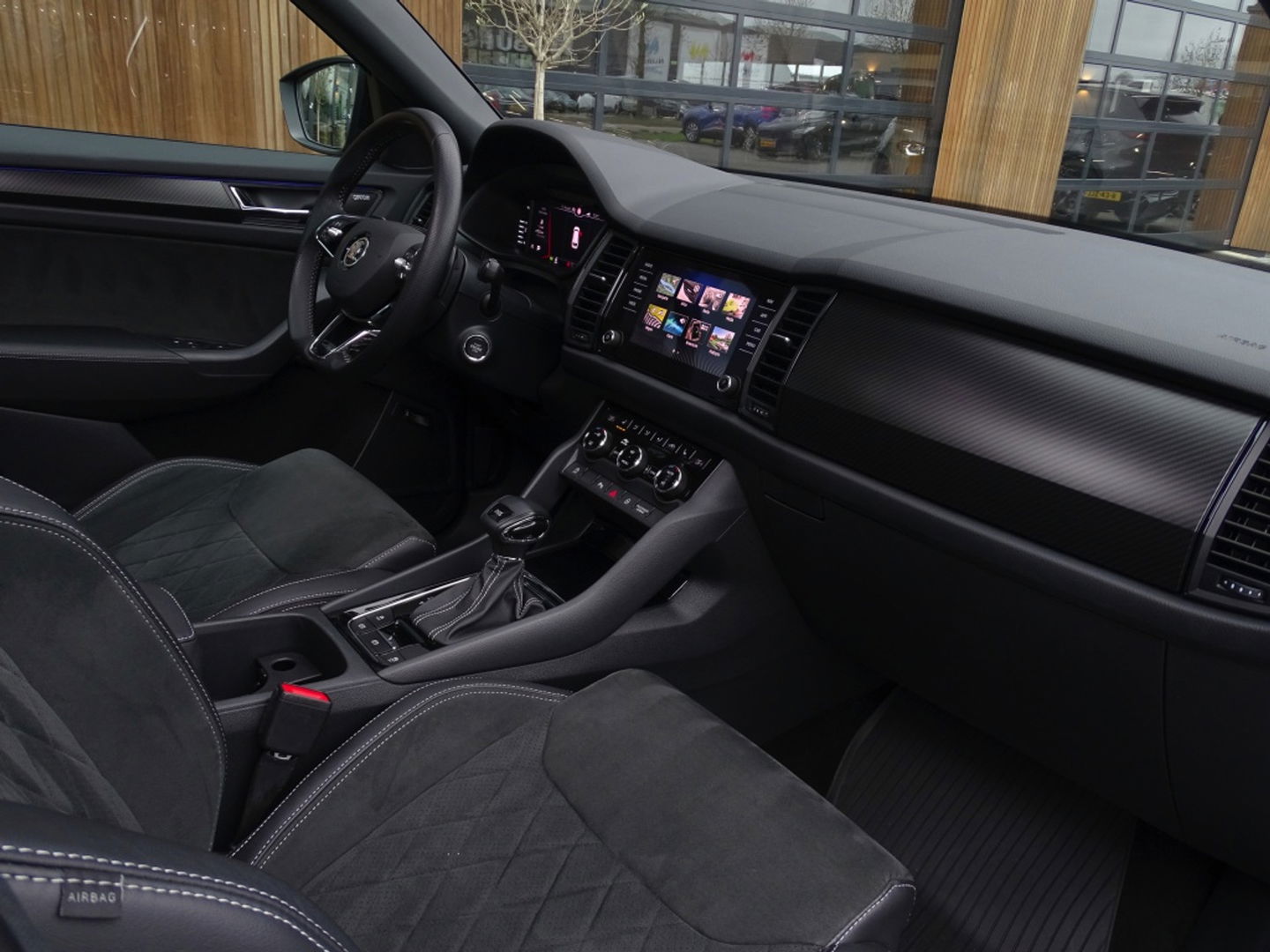 Škoda Kodiaq 1.5 TSI 150PK DSG / Sport B. / 7 pers. / ACC / LED *NAP*