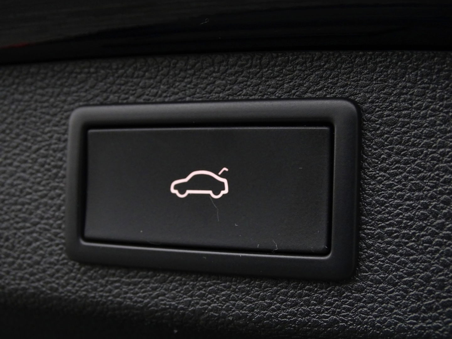 Škoda Kodiaq 1.5 TSI 150PK DSG / Sport B. / 7 pers. / ACC / LED *NAP*