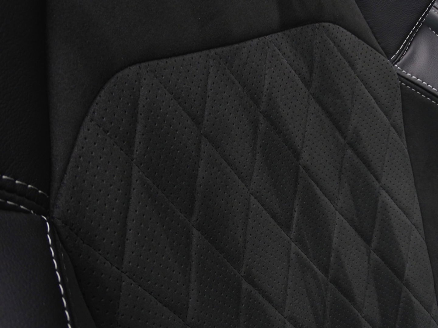 Škoda Kodiaq 1.5 TSI 150PK DSG / Sport B. / 7 pers. / ACC / LED *NAP*