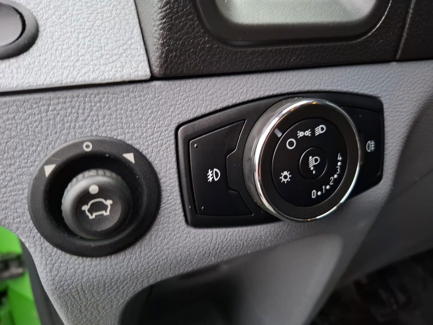 Ford Transit 350 2.0 TDCI L3H2 DC Trend DUBBEL CABINE / TREKHAAK / NAVI / CAMERA