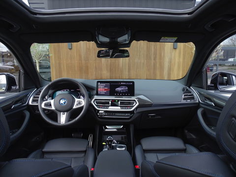 BMW X3 30e 292PK X-drive M-sport Pro / laser / 2022 / carbon