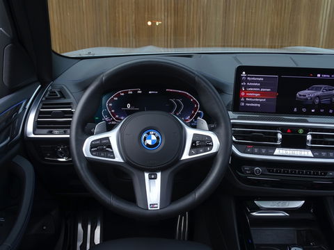 BMW X3 30e 292PK X-drive M-sport Pro / laser / 2022 / carbon