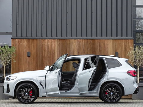 BMW X3 30e 292PK X-drive M-sport Pro / laser / 2022 / carbon