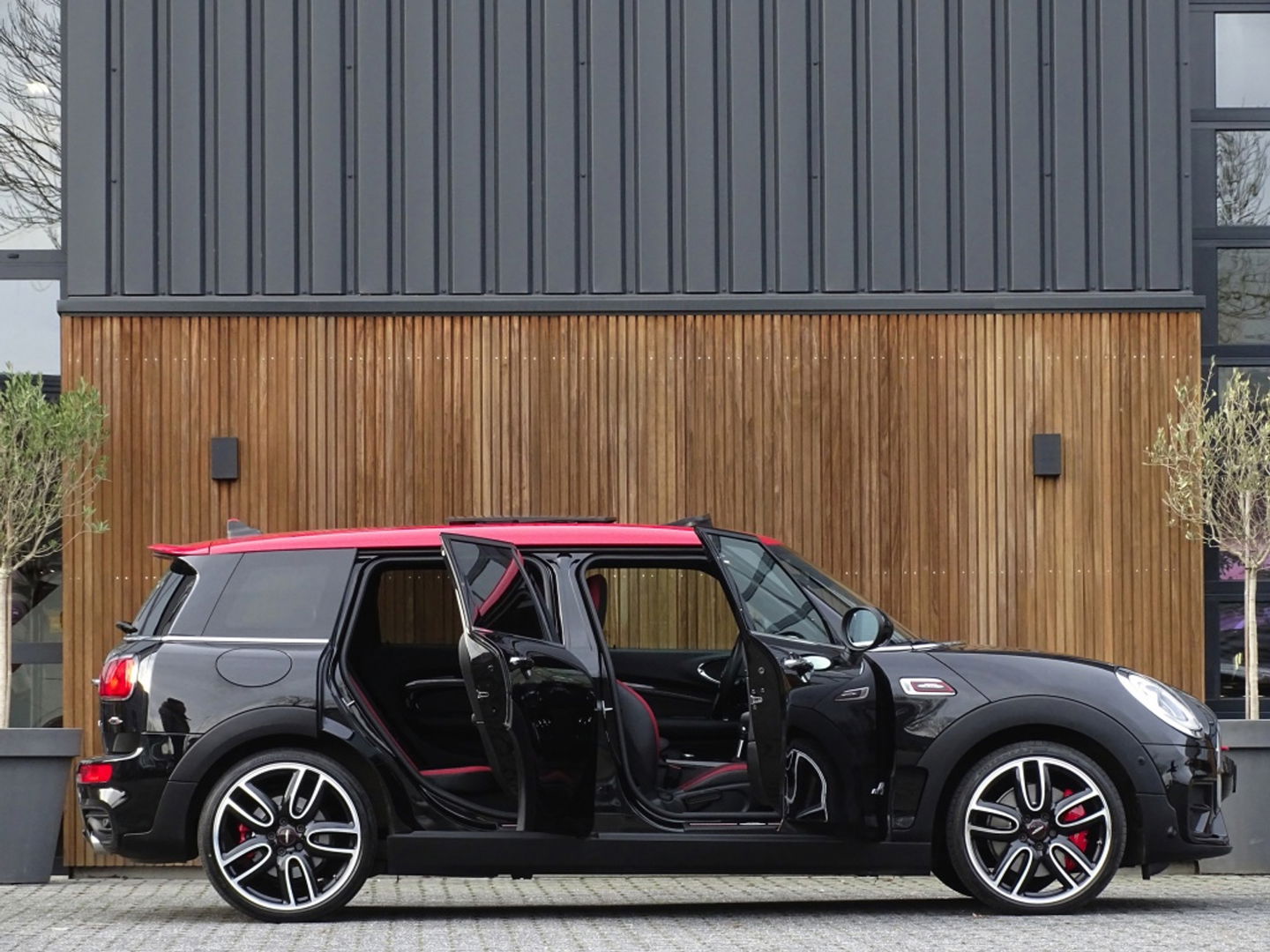MINI Clubman 2.0 JCW 232PK automaat ALL4 / LED