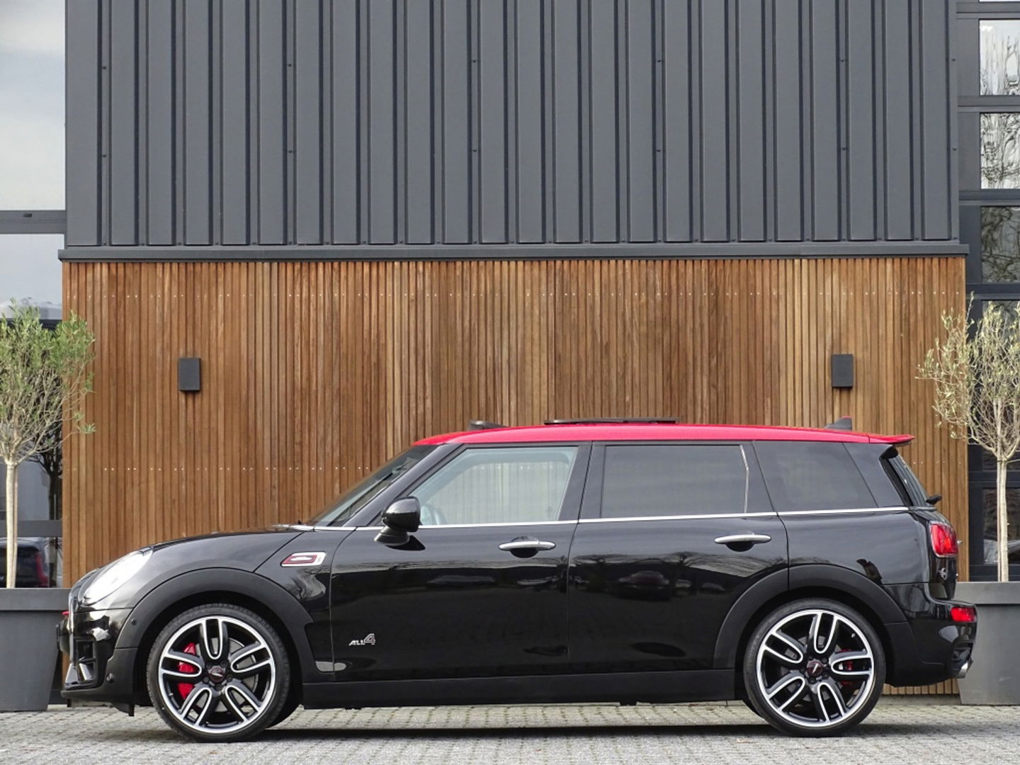 MINI Clubman 2.0 JCW 232PK automaat ALL4 / LED