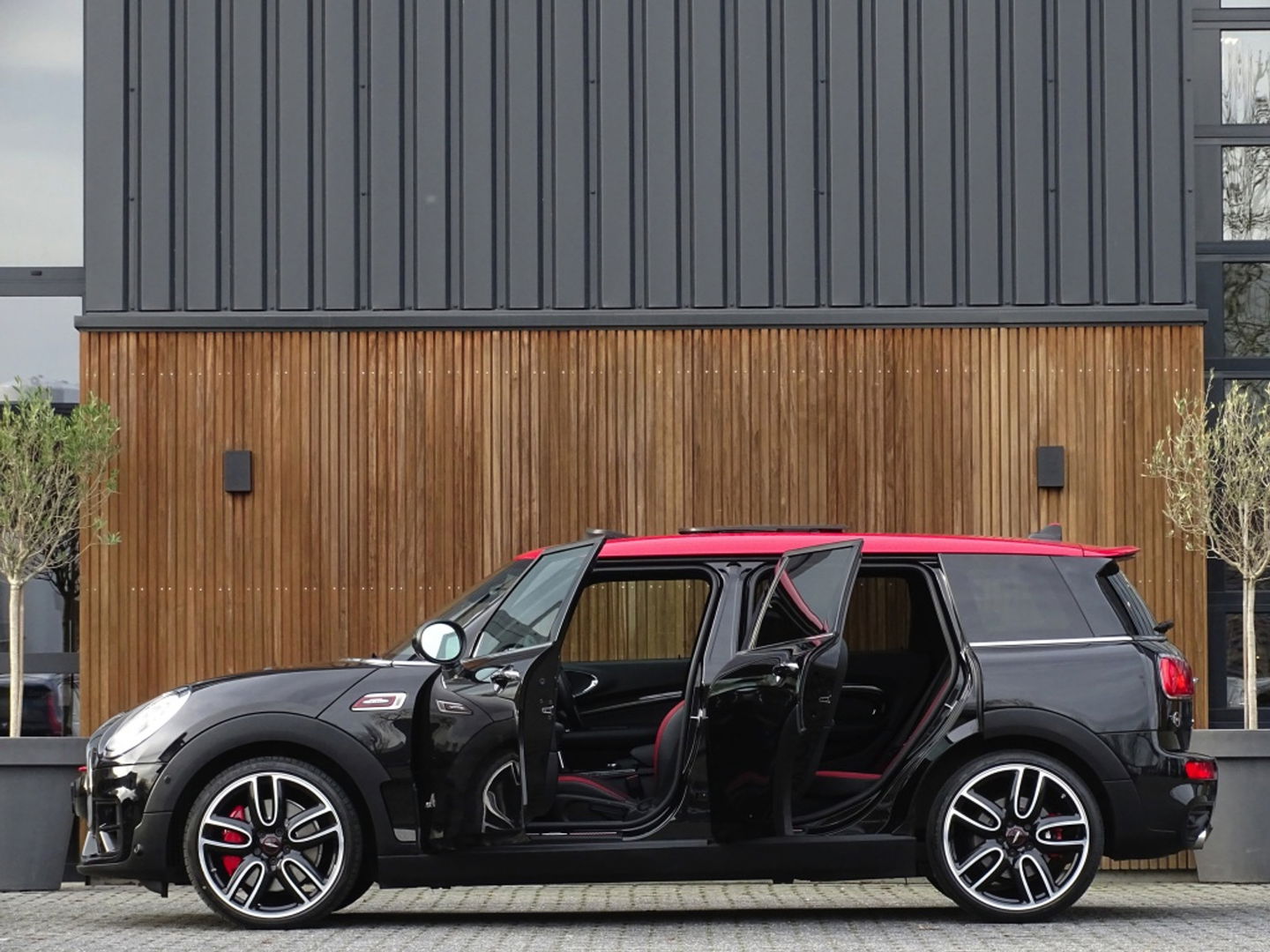 MINI Clubman 2.0 JCW 232PK automaat ALL4 / LED