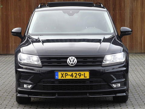 Volkswagen Tiguan 1.5 TSI 150PK DSG-automaat / panoramadak / ACC / LED / *NAP*