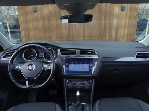 Volkswagen Tiguan 1.5 TSI 150PK DSG-automaat / panoramadak / ACC / LED / *NAP*