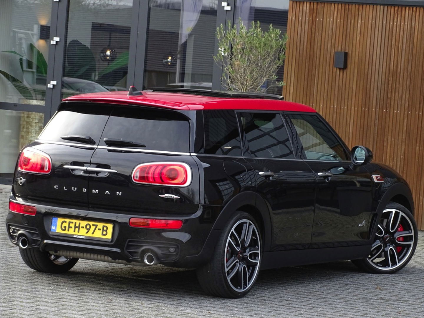 MINI Clubman 2.0 JCW 232PK automaat ALL4 / LED