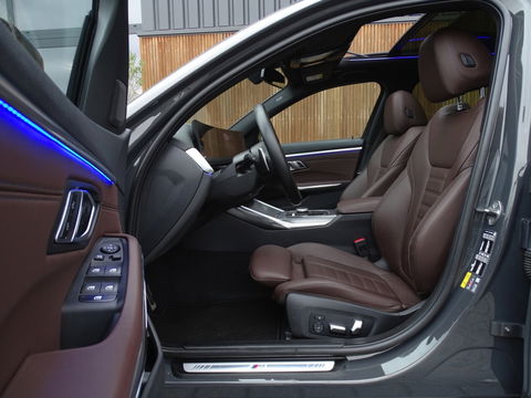 BMW 3 Serie Touring 330e 292PK / M-Sport / Individual / Laser / Harman Kardon / 2022