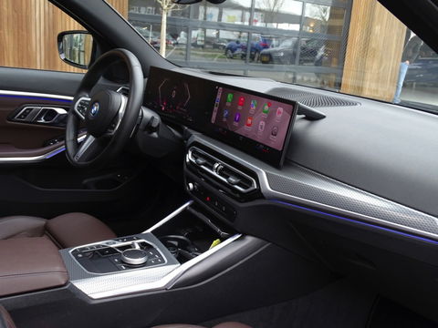 BMW 3 Serie Touring 330e 292PK / M-Sport / Individual / Laser / Harman Kardon / 2022