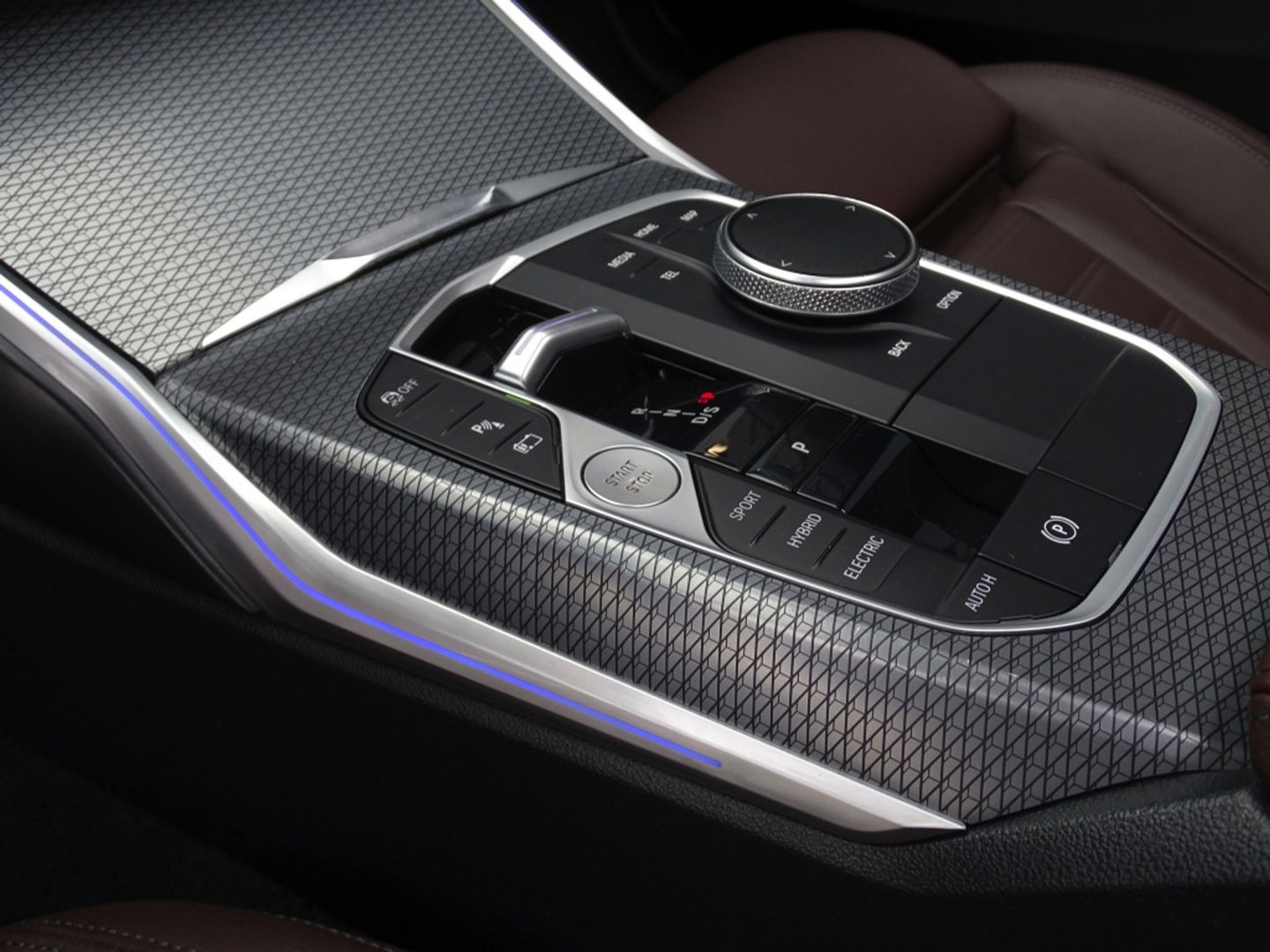 BMW 3 Serie Touring 330e 292PK / M-Sport / Individual / Laser / Harman Kardon / 2022