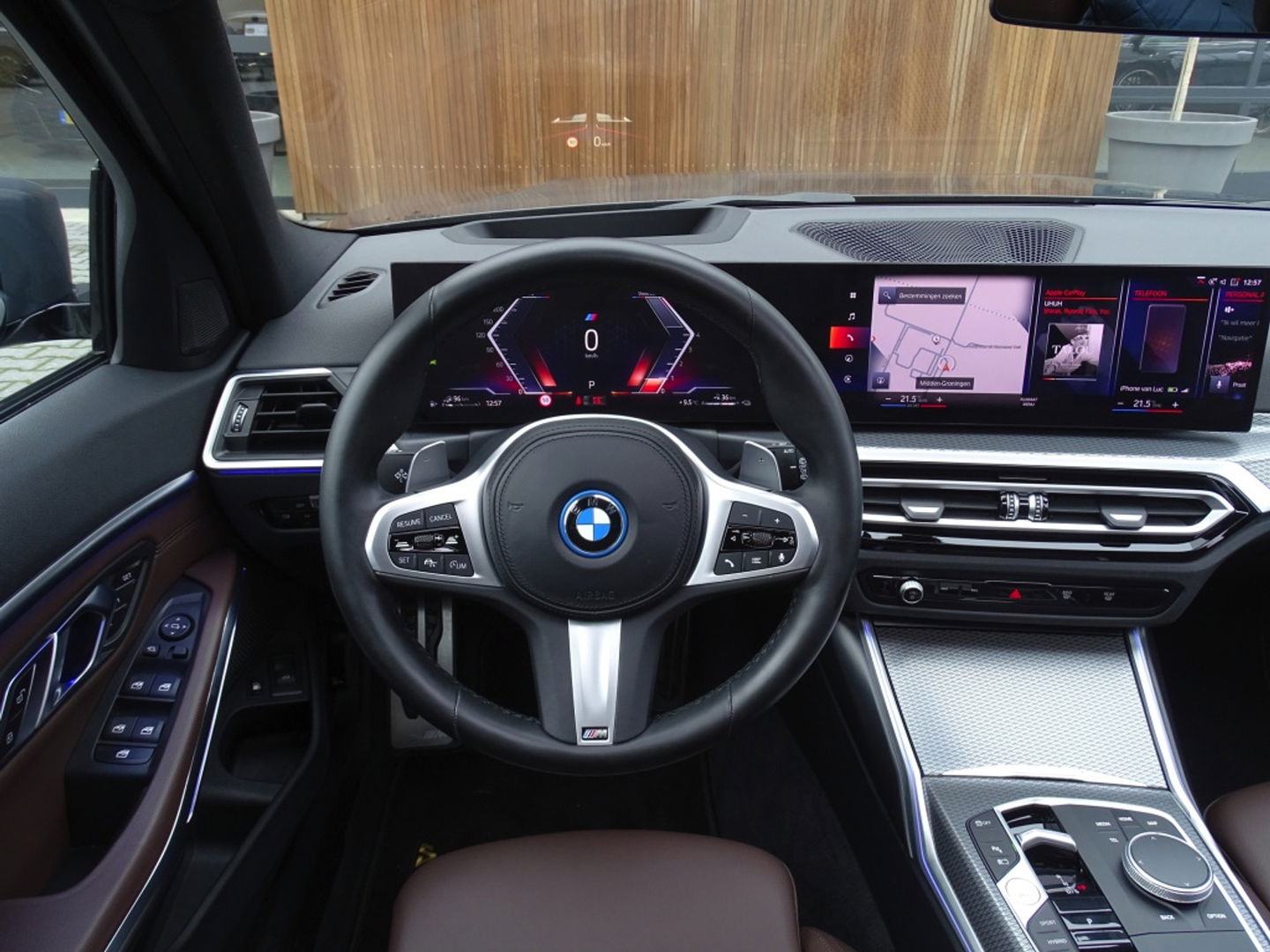 BMW 3 Serie Touring 330e 292PK / M-Sport / Individual / Laser / Harman Kardon / 2022