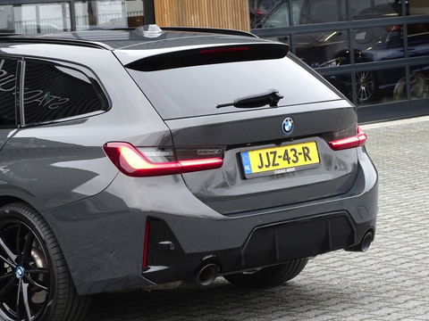 BMW 3 Serie Touring 330e 292PK / M-Sport / Individual / Laser / Harman Kardon / 2022